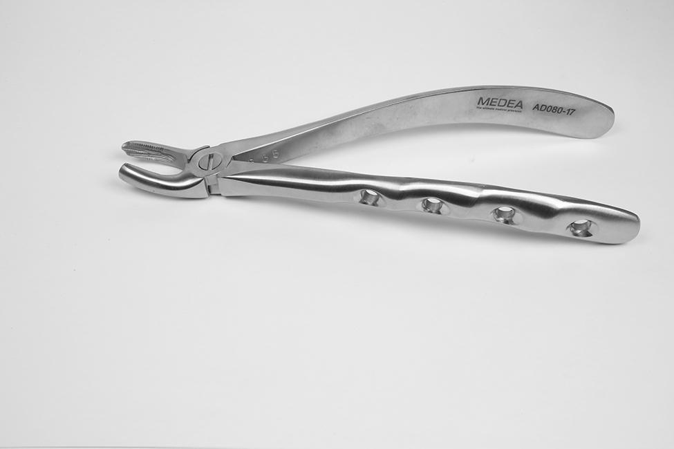 Davier Molaire Sup. Droite Nouveau Model  AD080-17